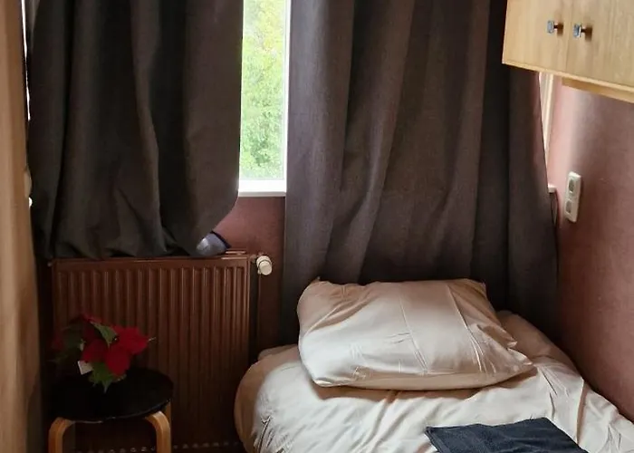 Knusse Om Te Kunnen Overnachten Homestay szállás *